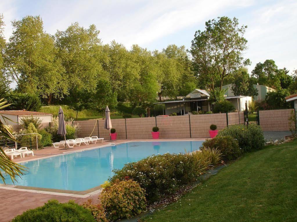 Agape Hotel Bessines Dış mekan fotoğraf